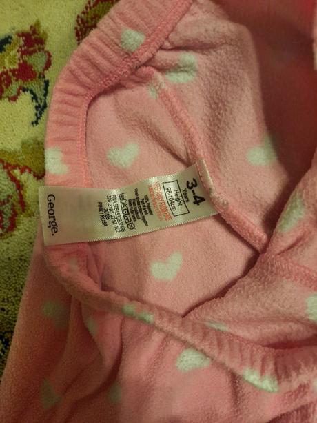 Fleecové tepláčky se srdíčky, george,98