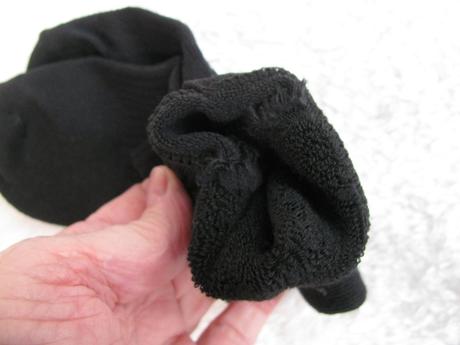 Kvalitní černé bavlněné ponožky, 32