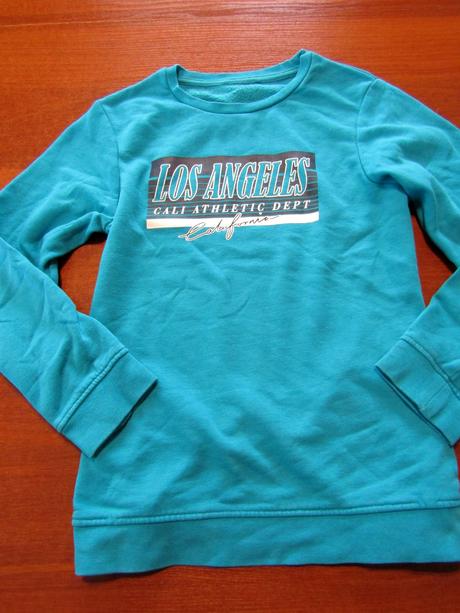 Chlapecká jasně modrá mikina vel  140-146, 146