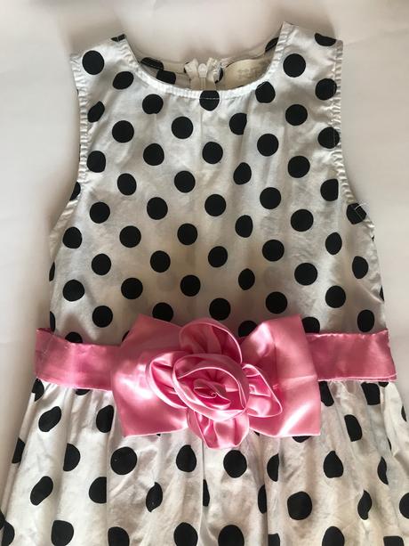 Puntíkované šaty s mašlí, 116