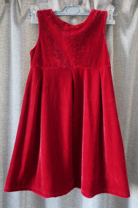 Dívčí šaty 122, 122