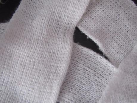 2x teplé čepičky s hviezdičkama, šále 80-92, 80