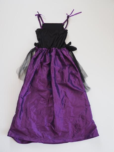 Kostým upírka vel 140, 