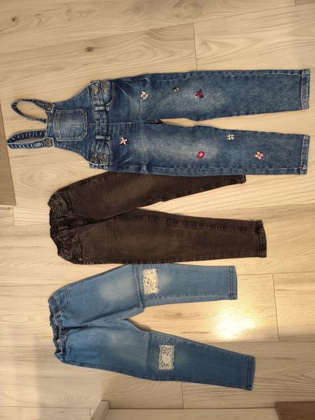 Holčička 104-122, 104–116