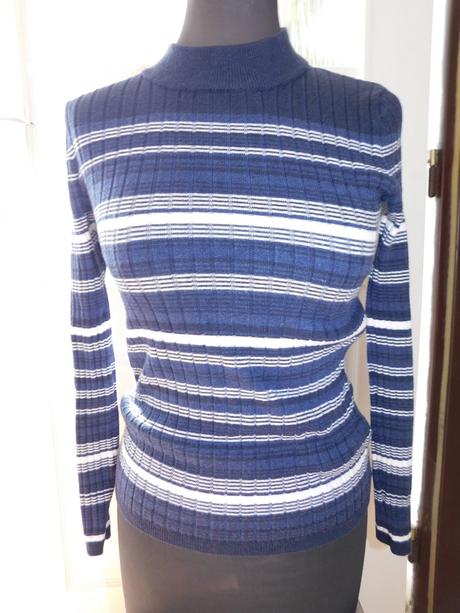 Svetr-pulovr, atmosphere,40