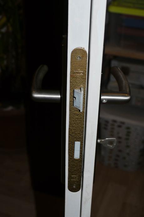 Nerezove kliky na dvere,