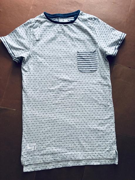 Triko šedé s tečky - v. 12 let, tu,152