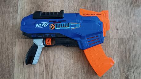 Nerf rukkus zbraň - hračka.,