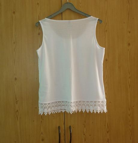 Bílý krajkový top takko fashion, takko,s