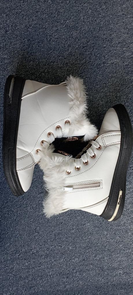 Boty s chlupem zn."cathay moda" vel."32", 32