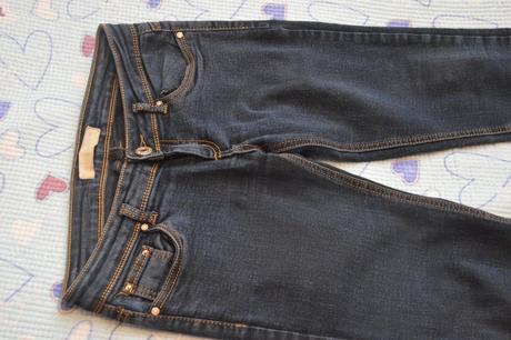 158 elastické džíny, 158