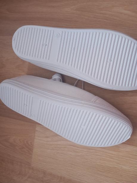 Bílé textilní baleríny vel. 40 - n.o.v.é, 40