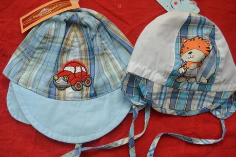 2x letní plátěný kloboučk pro nejmenší,obvod 42, 56 / 62 / 68