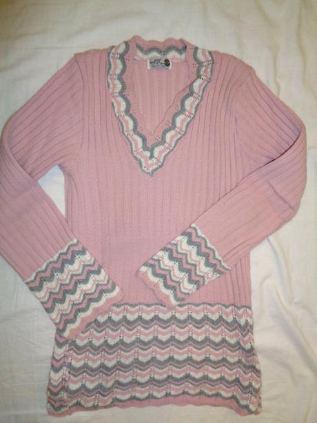 Luxusní háčkový delší růžový svetr m/l, m