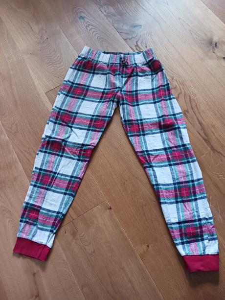 Pyžamko č.134, 134