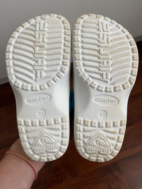 Nazouváky bílé, 31