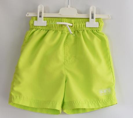 Kraťasy vel. 4 - 5 let, george,110