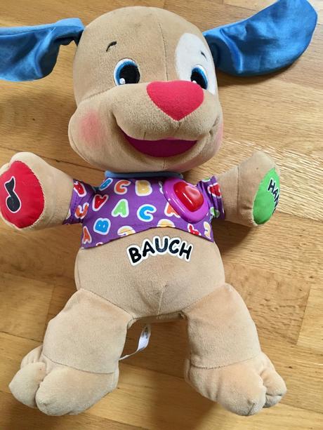 Interaktivní pes od fisher price - v němčině, 