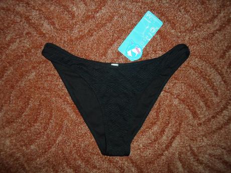 Černé plavkové kalhotky bikiny, new yorker,m