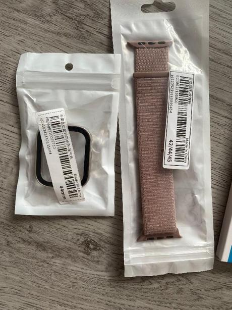 Nové řemínky na hodinky apple vel.42/44, apple