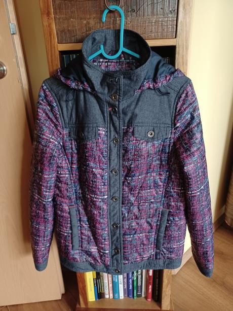 Lehce zateplená bunda s/m, m