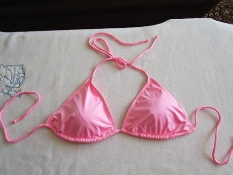 Růžový horní díl od plavek, v. s-m-l,