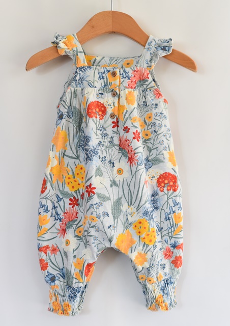 Overal vel. 3 - 6 m, next,68