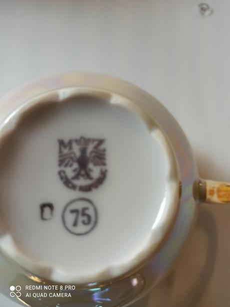 Šálky s podšálky, 