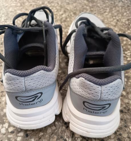 Lehké tenisky kalenji, decathlon,41