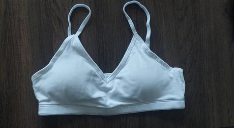 Dívčí podprsenka vel 146, h&m,146
