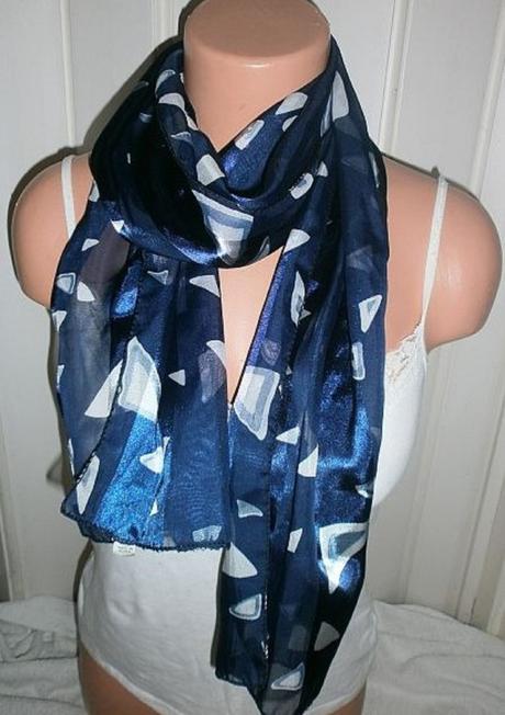 Krásná - lehoučká šálka, m