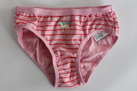 Kalhotky vel. 5 - 6 let, marks & spencer,116