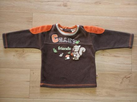 Mikina s veverkou, 74