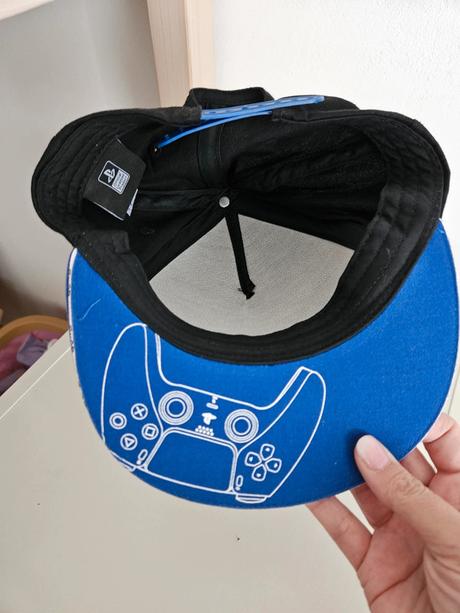 Kšiltovka playstation, 