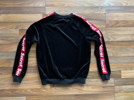 Sametová mikča s nápisem secret, vel s i více, fb, s