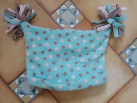 Čepice next, next,74