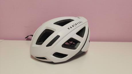 Cyklistická helma, m