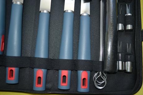 Grilovací nářadí ,set 19ks v kufříku,nový,,