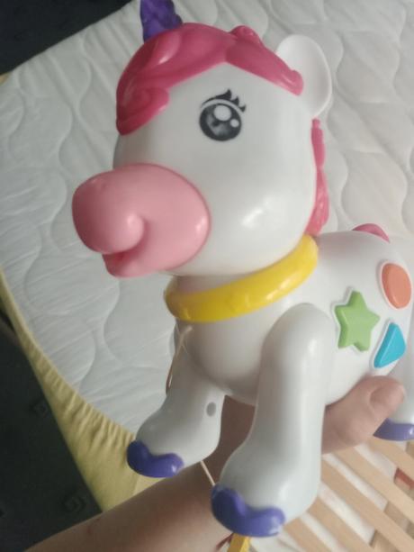 Jednorožec na tahani, 