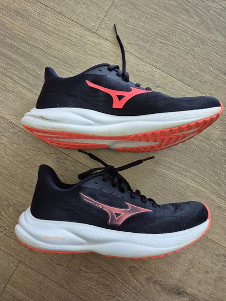 Značkové běžecké boty miláno vel. 38, mizuno,38