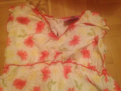 Dívčí šaty květy vel. 92 - 98, tik & tak,92