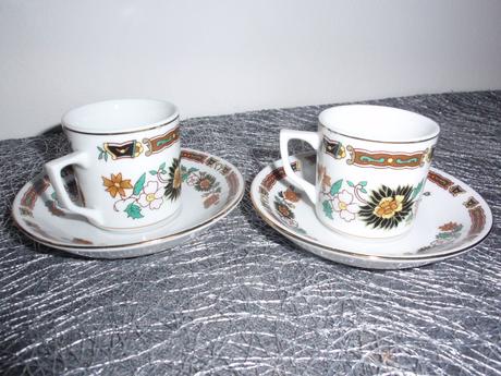 Šálek-hrneček s podšálkem 2 kusy.,