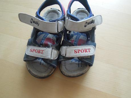 Sandálky, 28