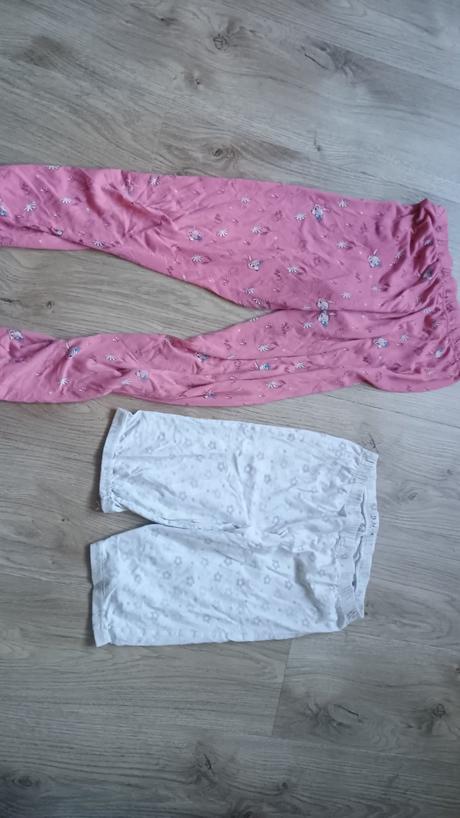 Dívčí oblečení 30 ks, 140–152