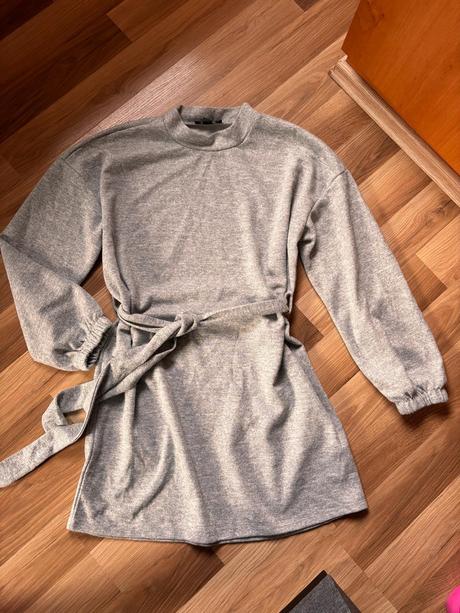 Teplákové šaty, primark,46