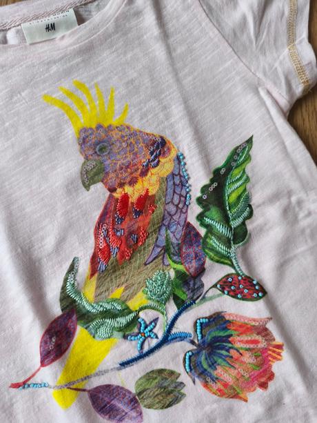 Světle růžové tričko s papouškem h&m 110-128, h&m,116