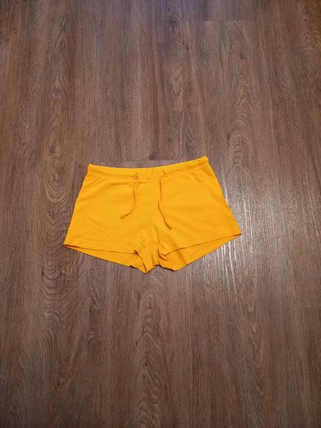 Hezké kraťasy, h&m,146