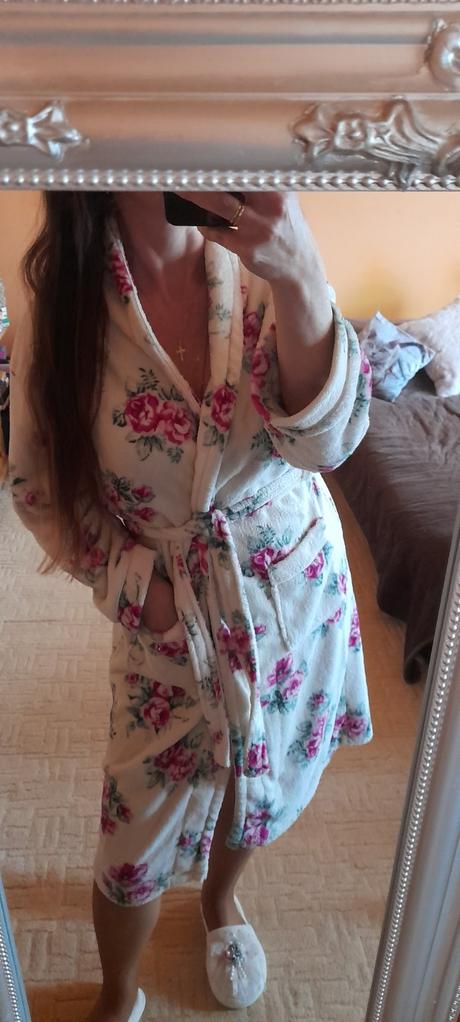 Květovaný dlouhý župan secret, primark