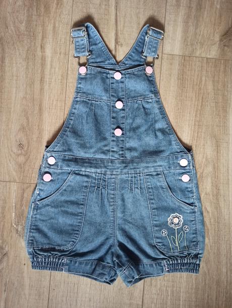 Kraťasy s laclem, tu,98