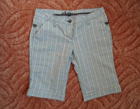 Hnědé šedé kalhoty kraťasy kapri, amisu,38